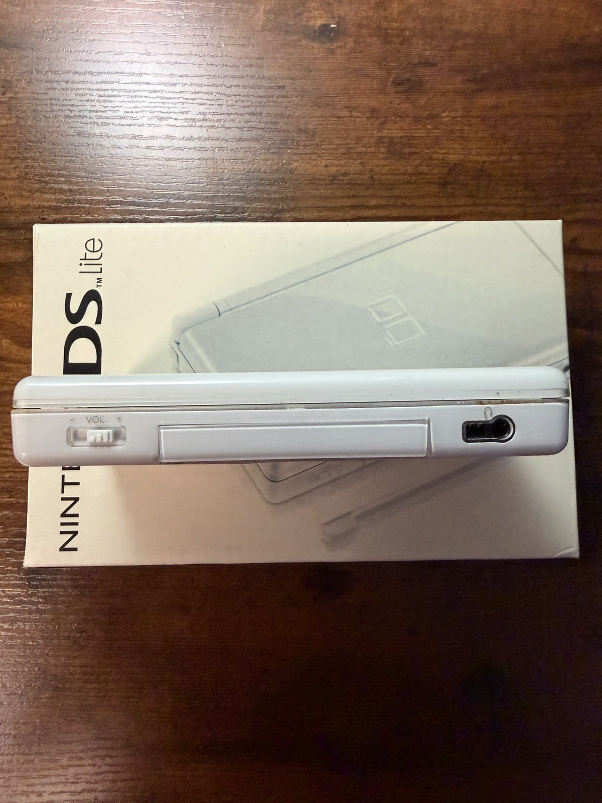 Nintendo DS Lite – White