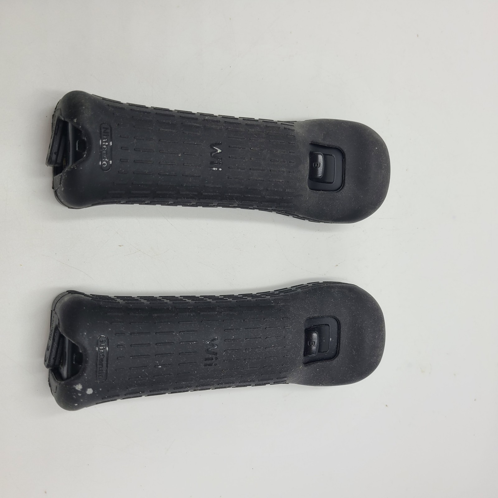 2 OEM Nintendo Wii Remote Motion Plus Controller Black RVL-036 TESTED