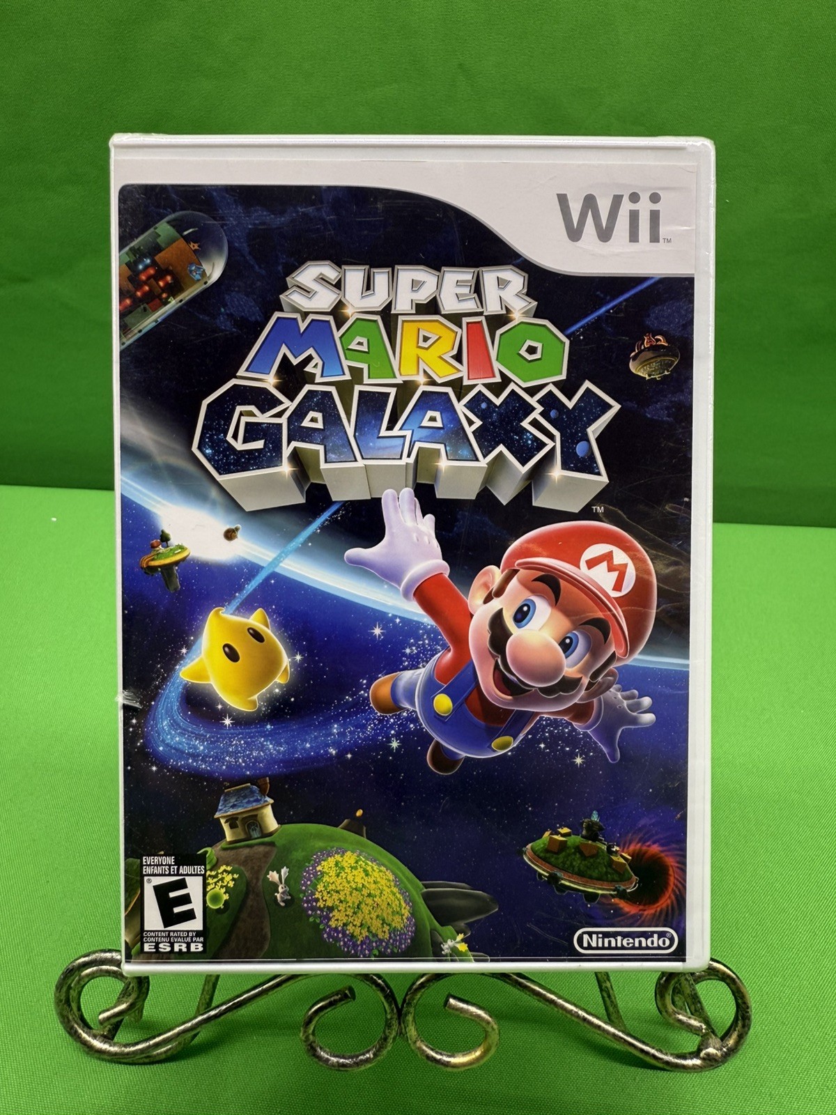Super Mario Galaxy (Nintendo Wii, 2007) (2 small dents on the box, not broken)