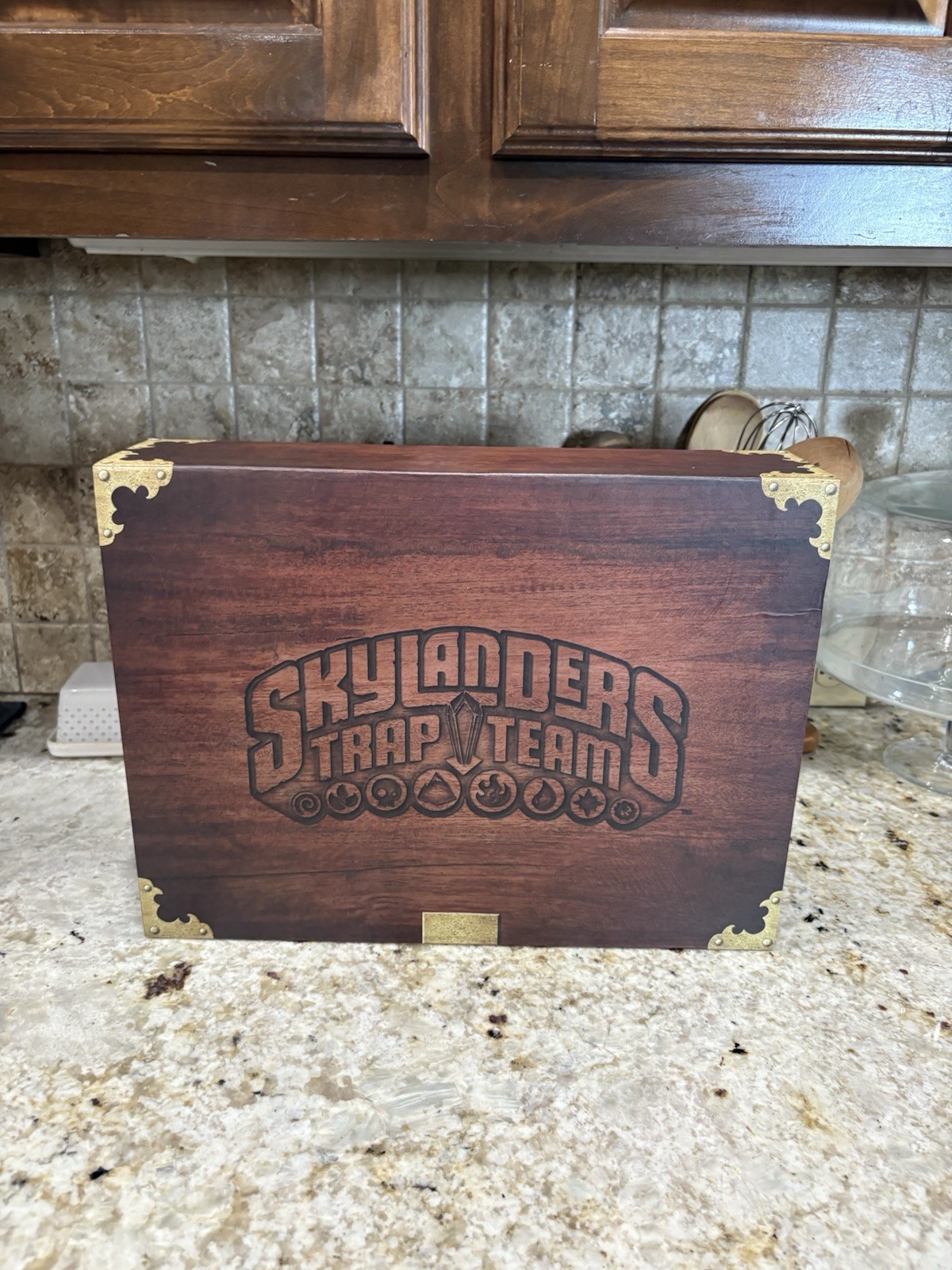 Skylanders Trap Team Trap Collection Collectors Case Box