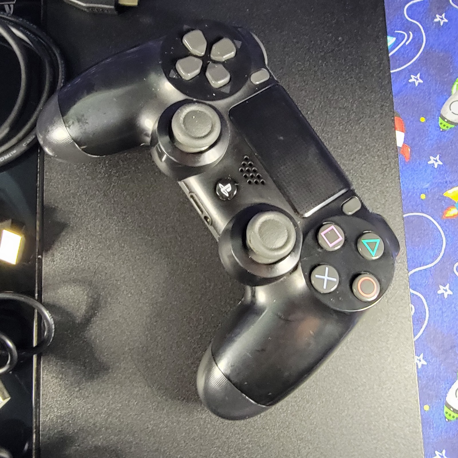 Sony Playstation 4 500GB Black Console PS4 W/ Controller & Cords Tested Working!