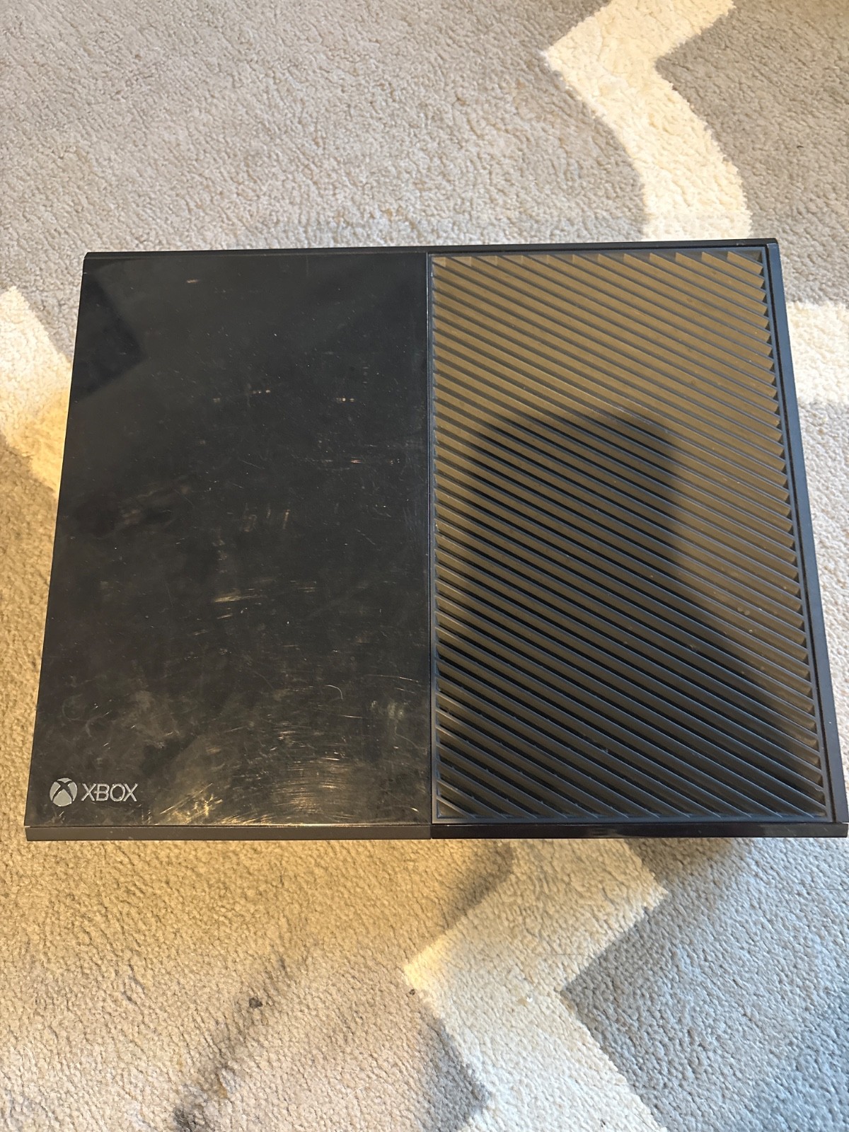 Microsoft Xbox One 500GB Home Console – Black (1540) comes with power and HDMI