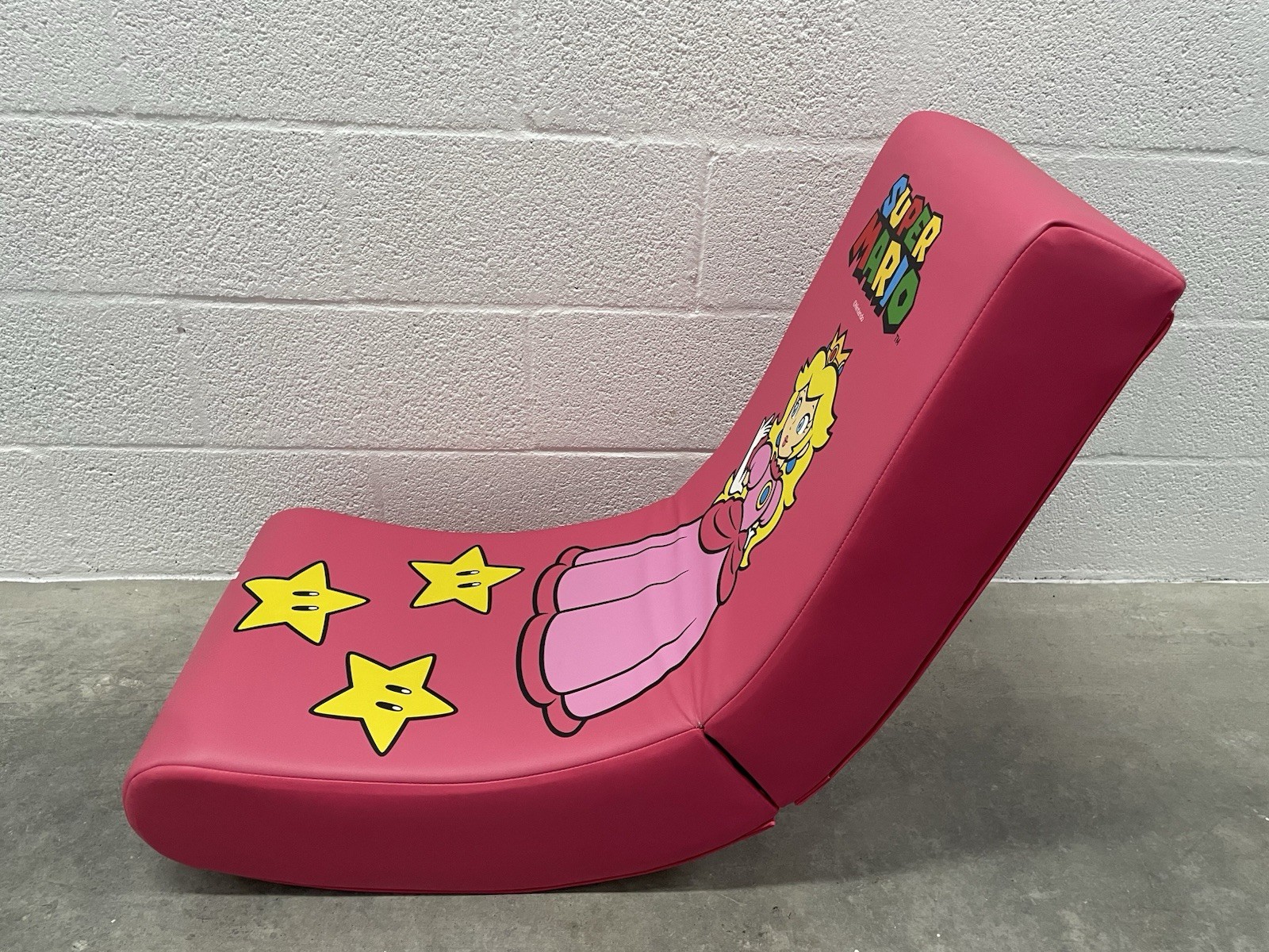 X Rocker Super Mario Princess Peach Pink Floor Gaming Rocker Chair Rare HTF EUC