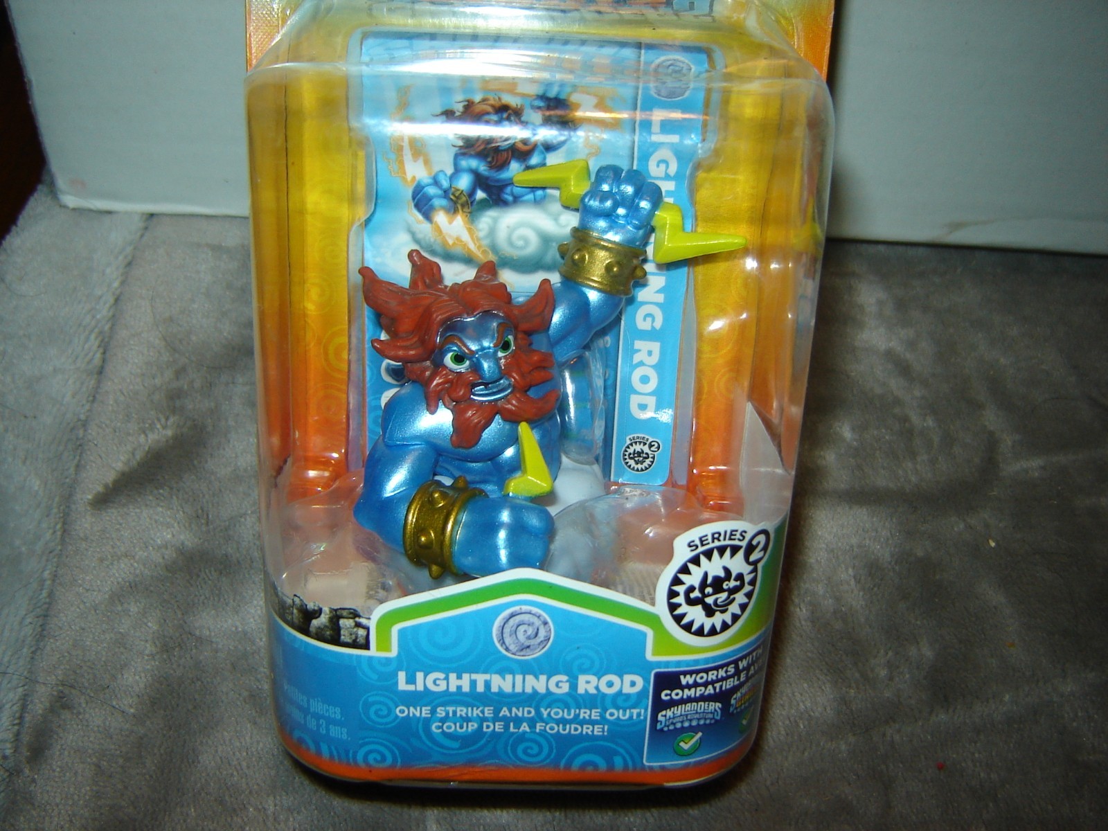 Skylanders Giants 2012 Activision Lightning Rod Mint on card Never opened NICE