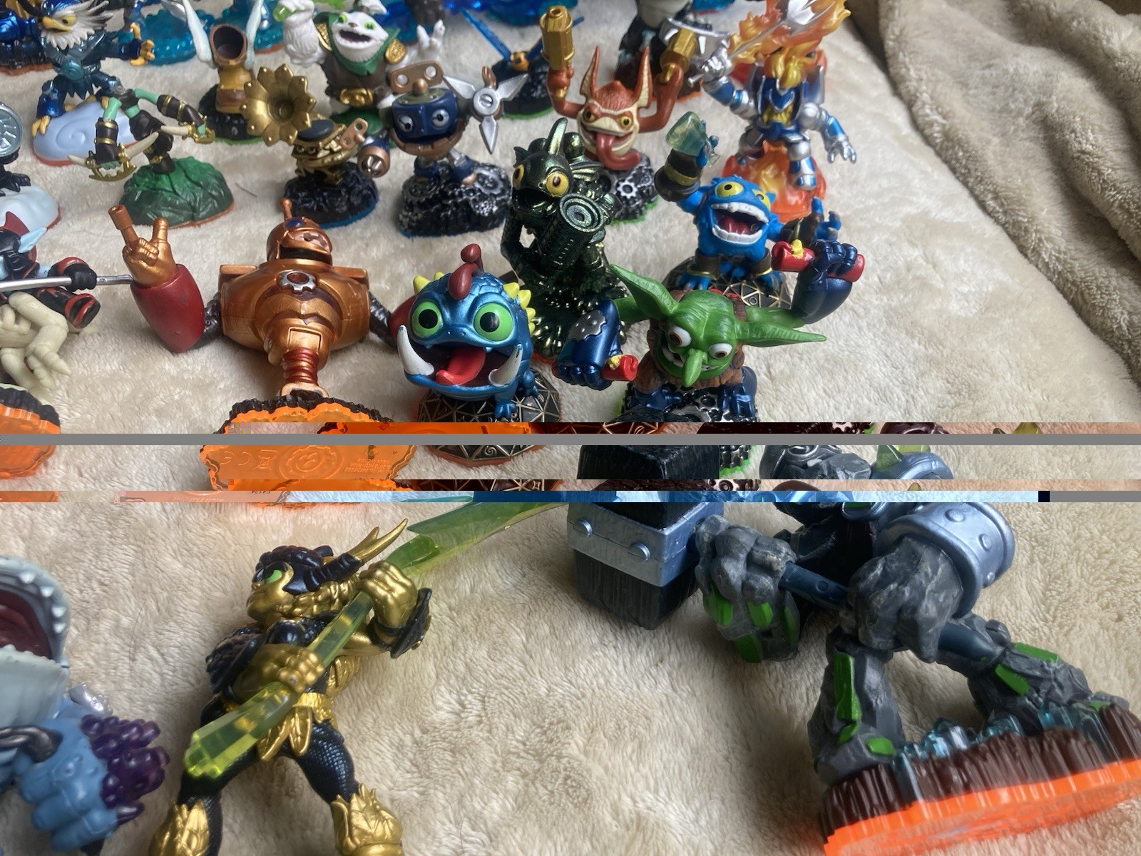 Skylanders Activision Character Action Figure Large Mixed Bundle Lot 58 Pieces