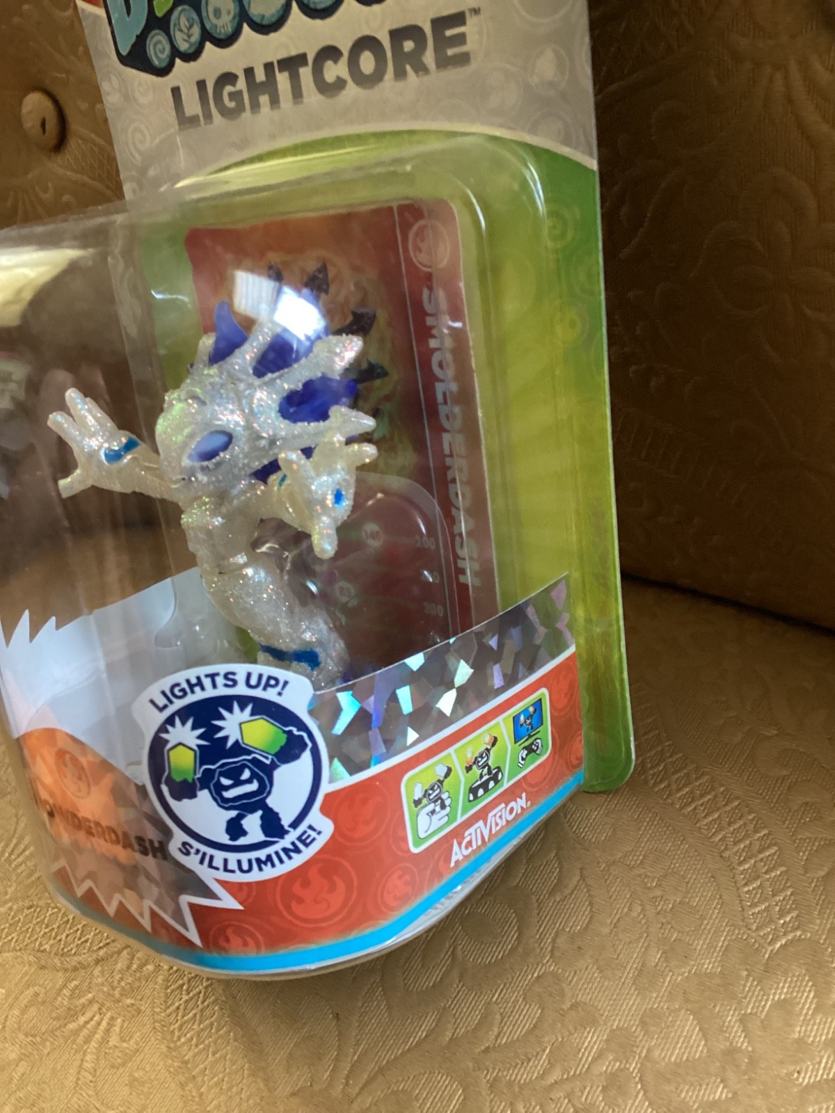 Skylanders Swap Force LIGHTCORE SNOWDERDASH 2013 Exclusive Employee Edition