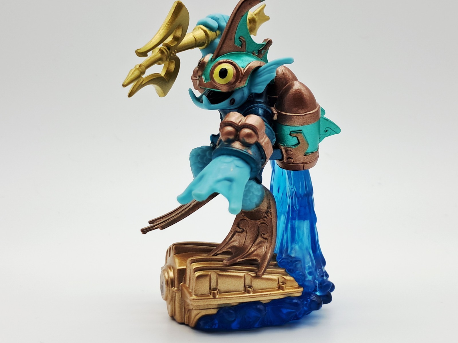 Skylanders SuperChargers Deep Dive Gill Grunt Activision Toy Figure Collectible
