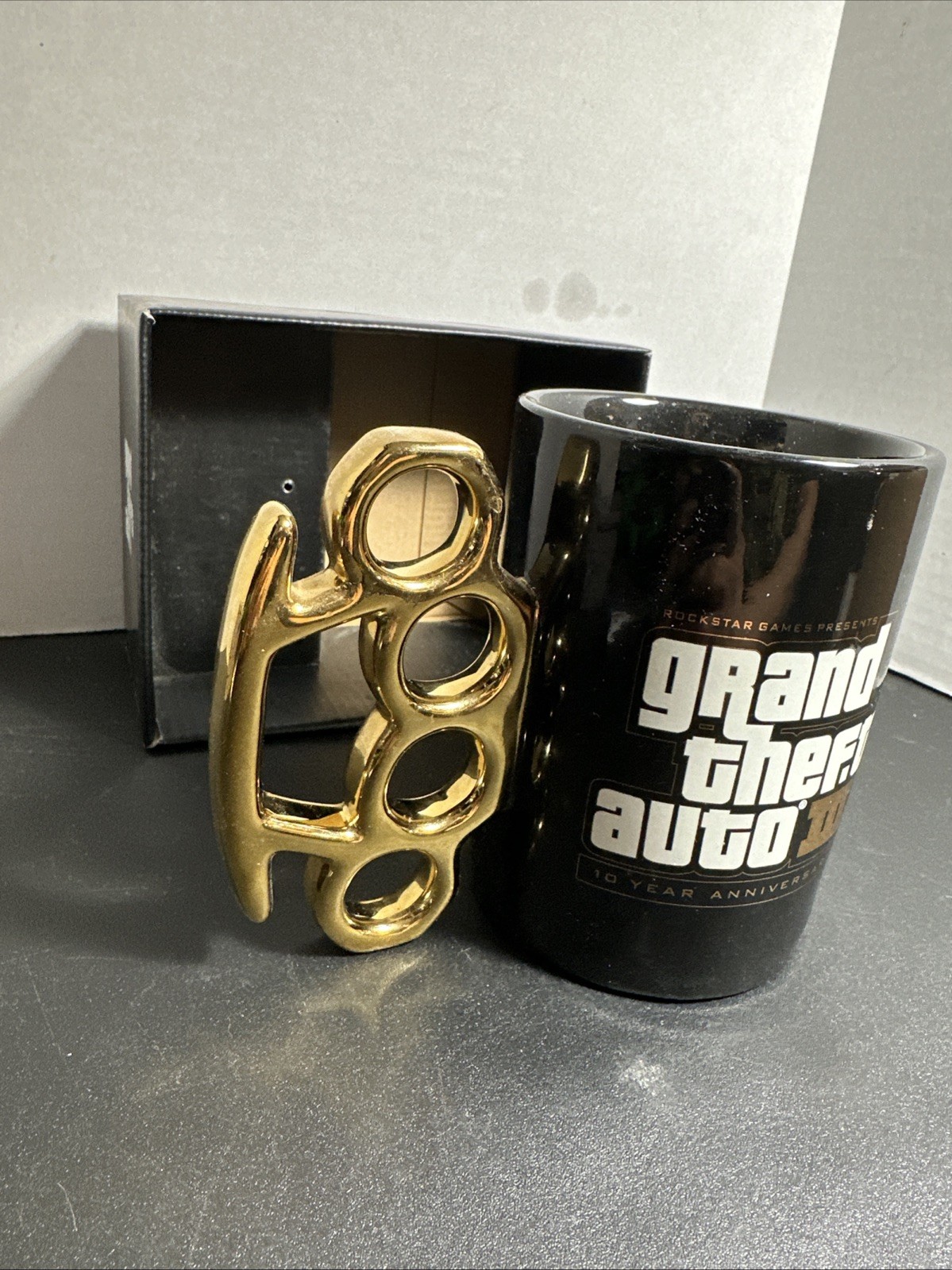 Grand Theft Auto GTA 3 Knuckleduster Mug Rare Rockstar Merchandise Collectible V