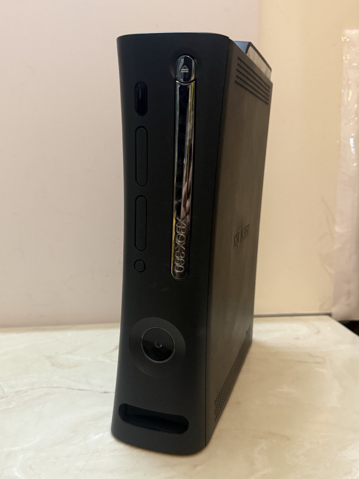 Microsoft Xbox 360 Console Only Black 2008 W/ HDD120GB Doesn’t Power On