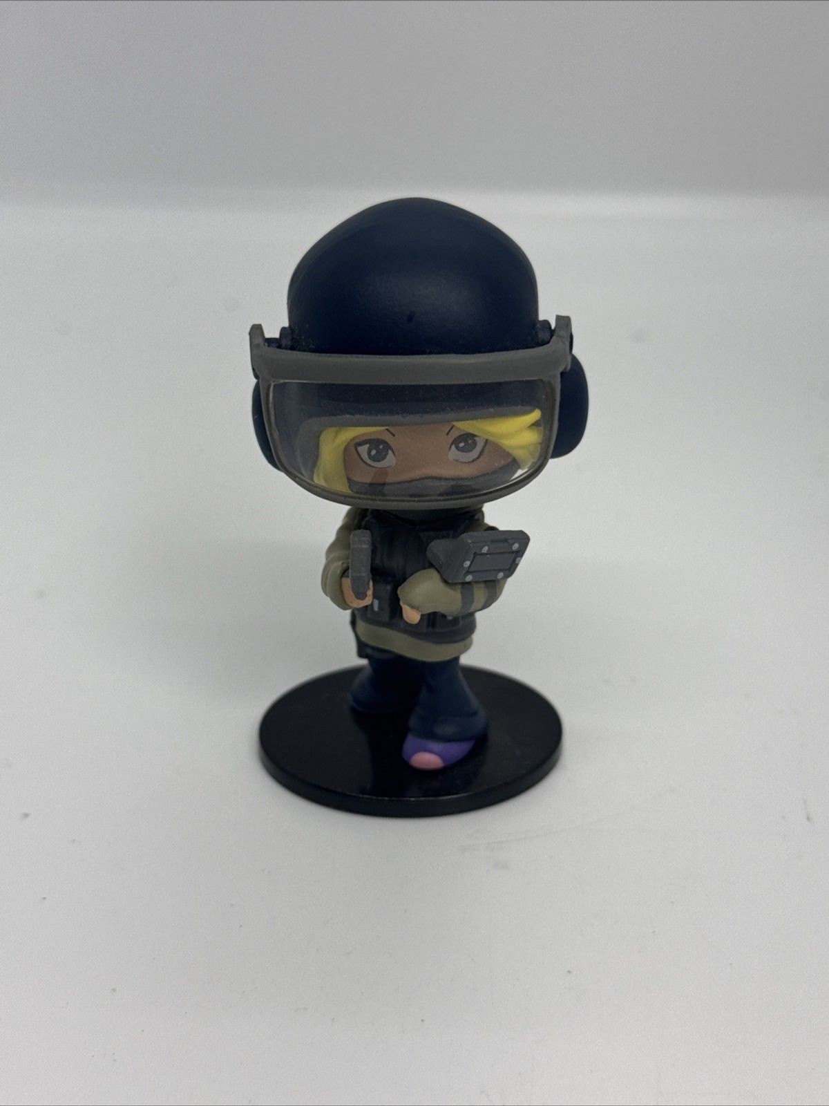 Rainbos Six Collection Series 1 Chibi IQ 10cm Figure