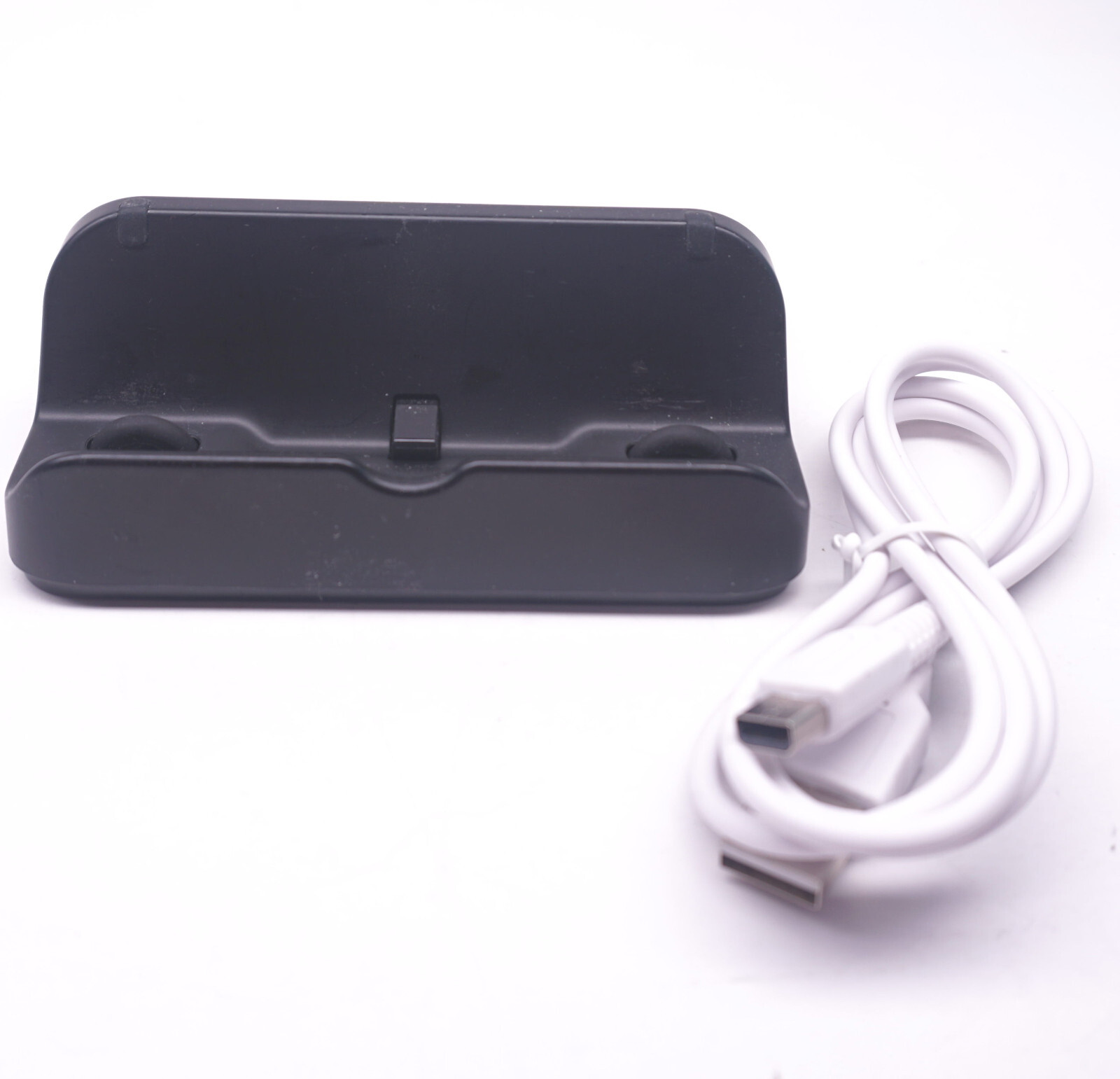 Nintendo Wii U Gamepad Stand OEM Charger Charging Dock + USB Charging Cable Set