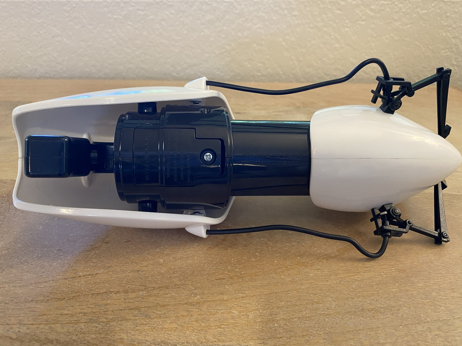 ThinkGeek Valve Portal 2 Aperture Laboratories Handheld Portal Device