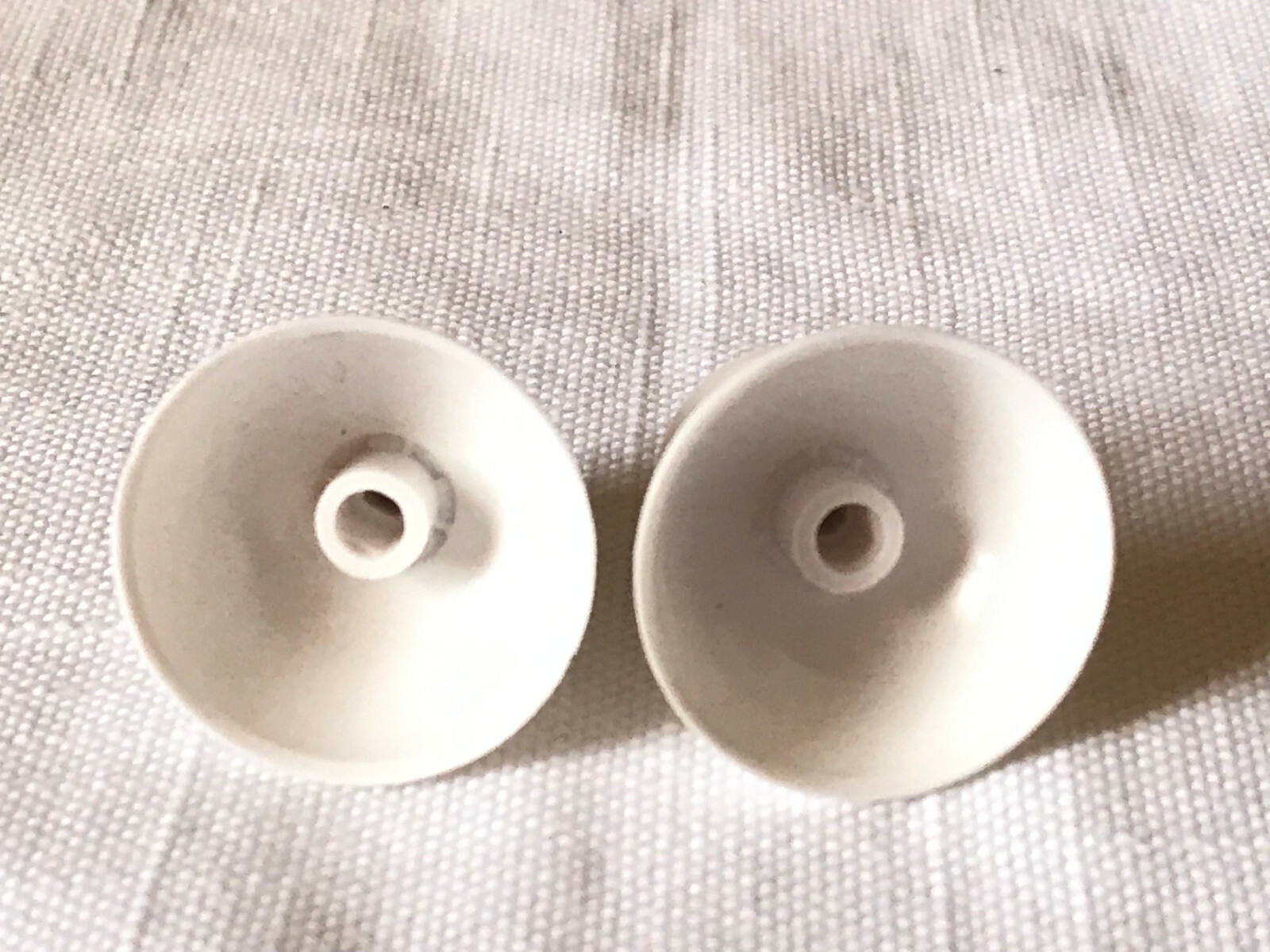 2 Pcs Nintendo Wii Nunchuck Replacement Analog Joystick ThumbStick Caps