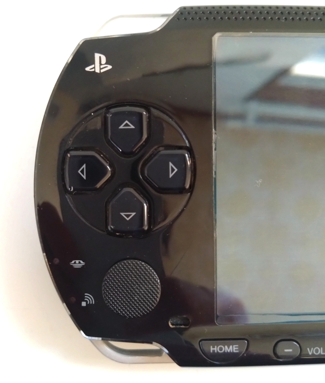 Sony PSP-1000 Black Console Japanese Model Power On w/ AC Adapter & 4GB Memory