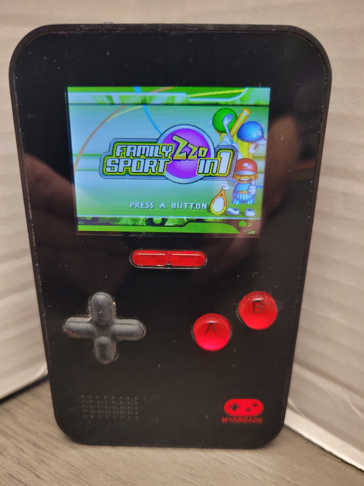 My Arcade Go Gamer Portable Handheld W/ 220 Video Games 16 BIT