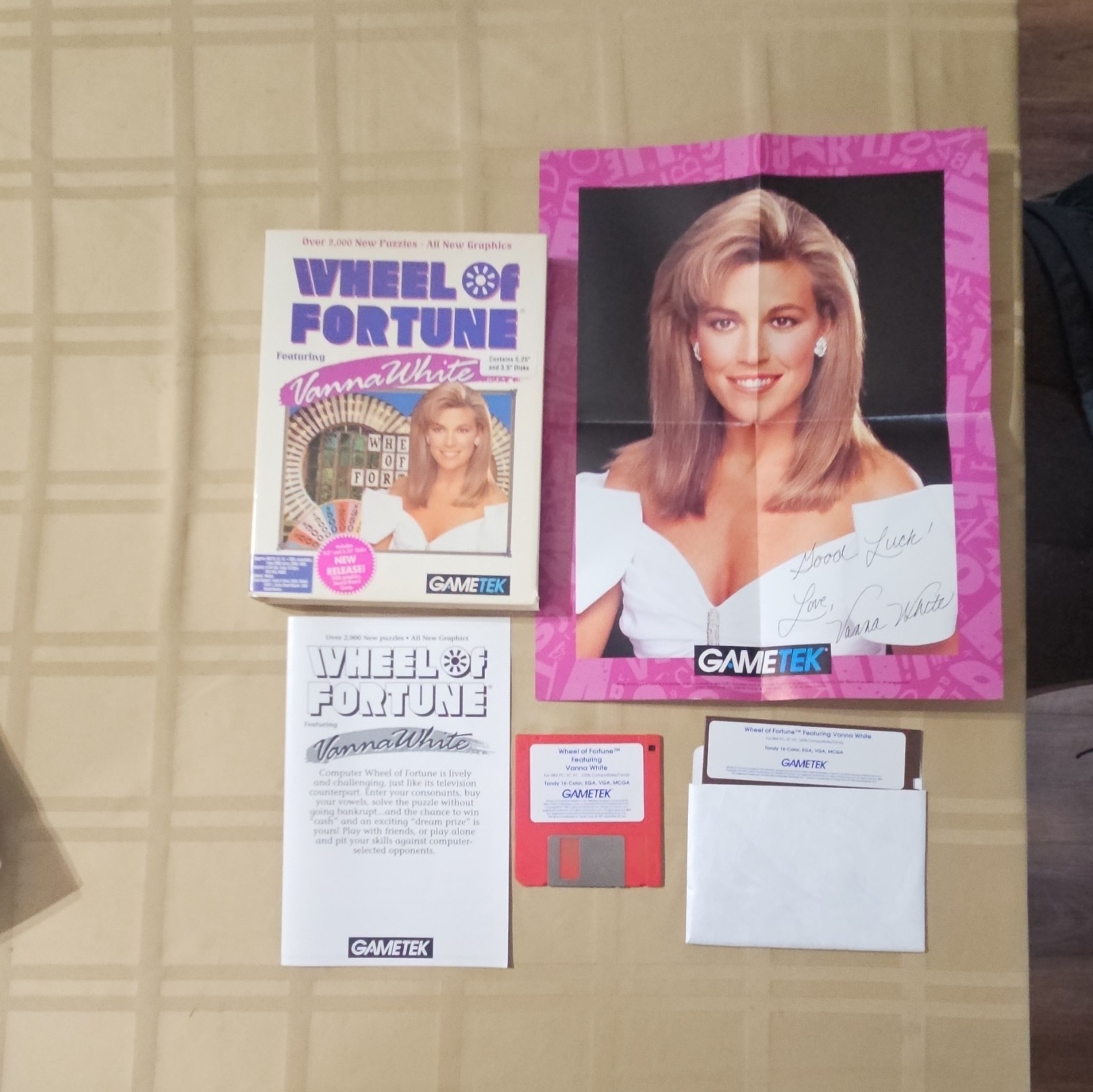 GameTek Wheel of Fortune Featuring Vanna White PC Game (1990) w/ Manual