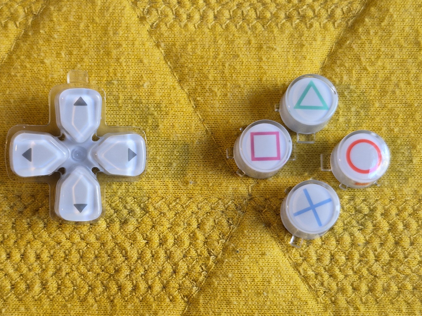 Sony PlayStation Portal replacement buttons – Retro White – NEW