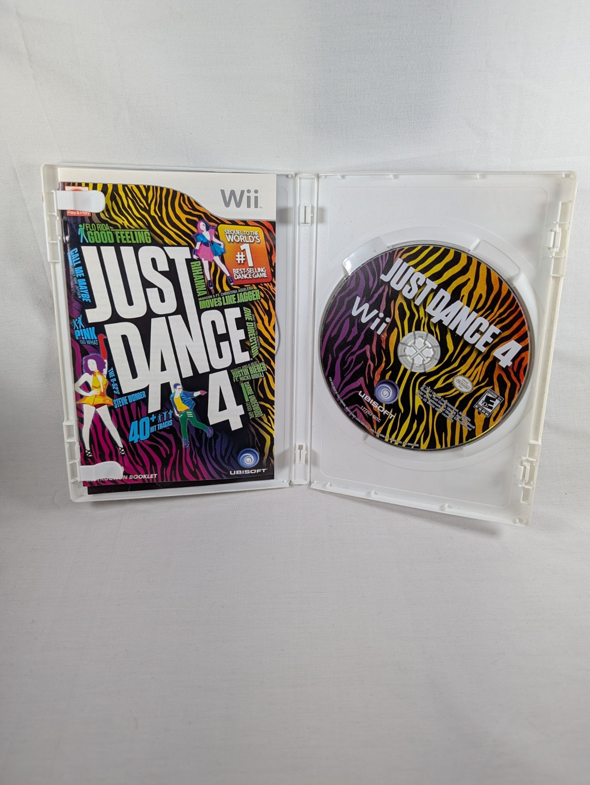 Just Dance 4 (Nintendo Wii, 2012) Complete CIB w/Manual Pre-owned