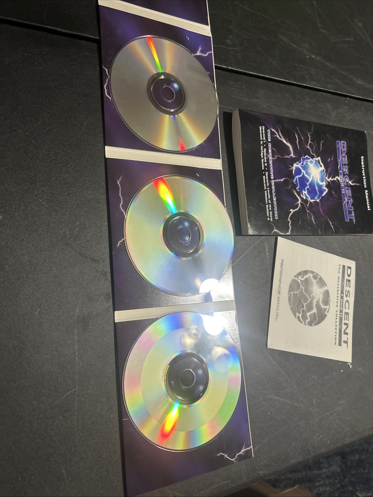 Descent I 1 & II 2: The Definitive Collection (Windows PC 1997) W/Manual 3-Disc