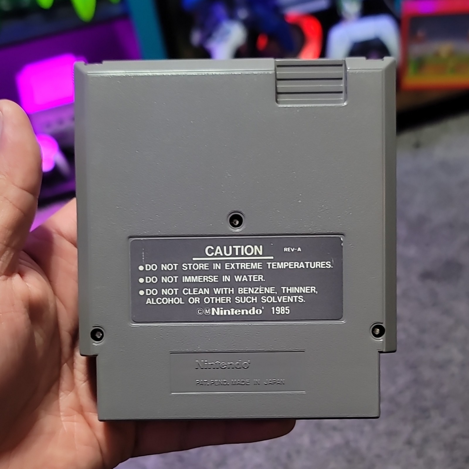 Hyperkin RetroN HD NES Console Gray 720p HDMI PAL/NTSC Switch w/ Controller
