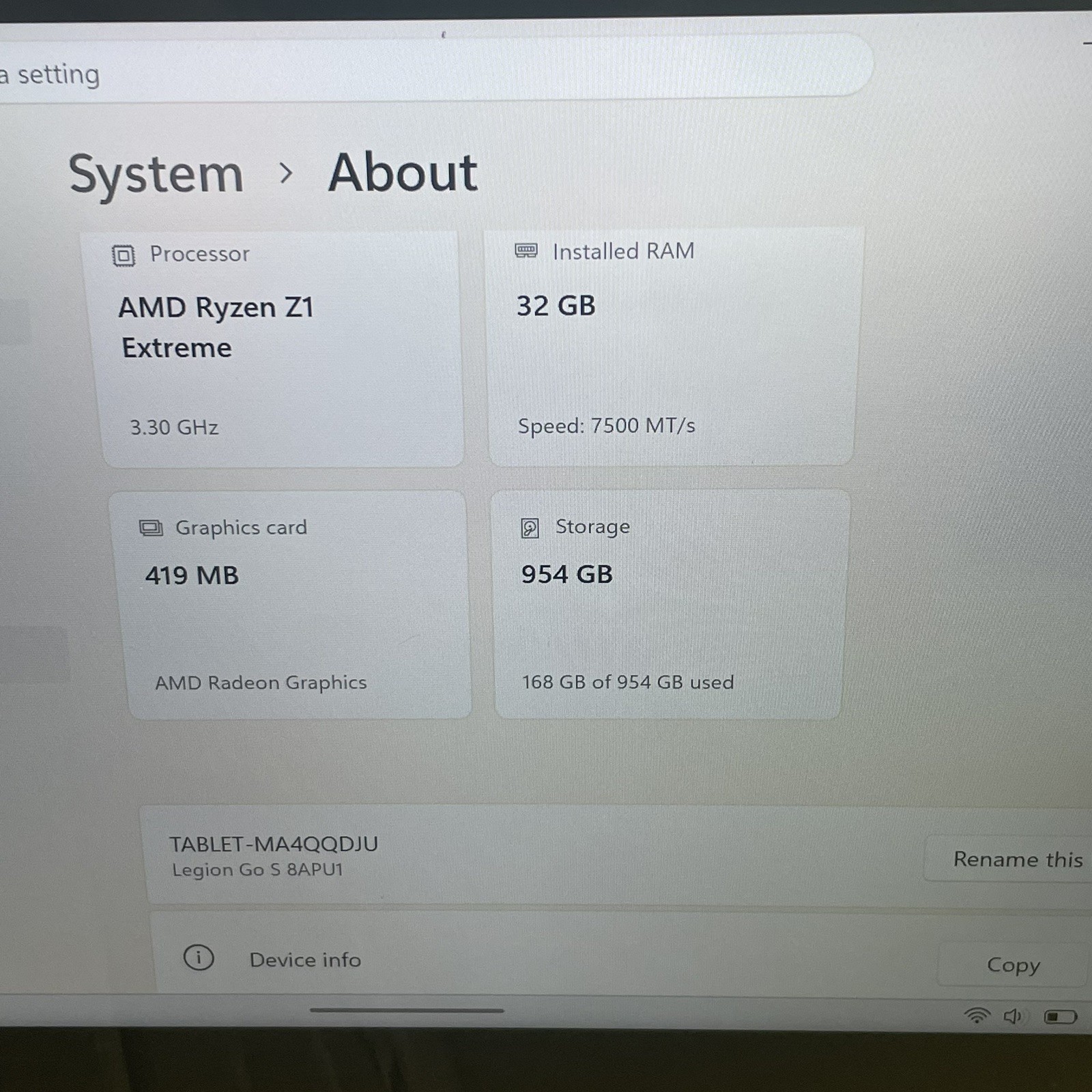Lenovo Legion Go S Z1 Extreme 32GB Ram White. (Windows OS) No Charger. READ