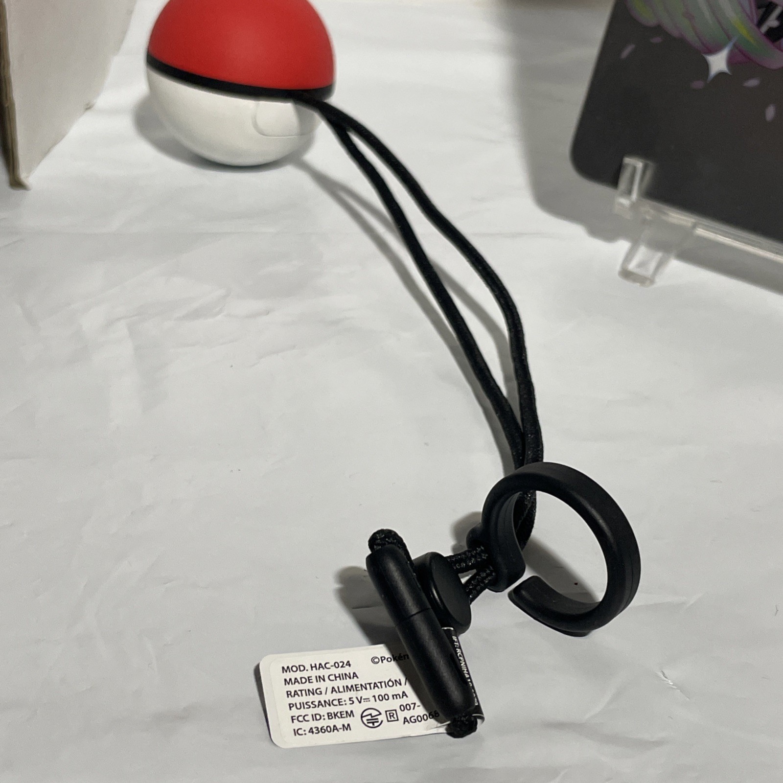 Let’s Go Pikachu (Nintendo Switch, 2018) Steelbook Edition & Pokeball Controller