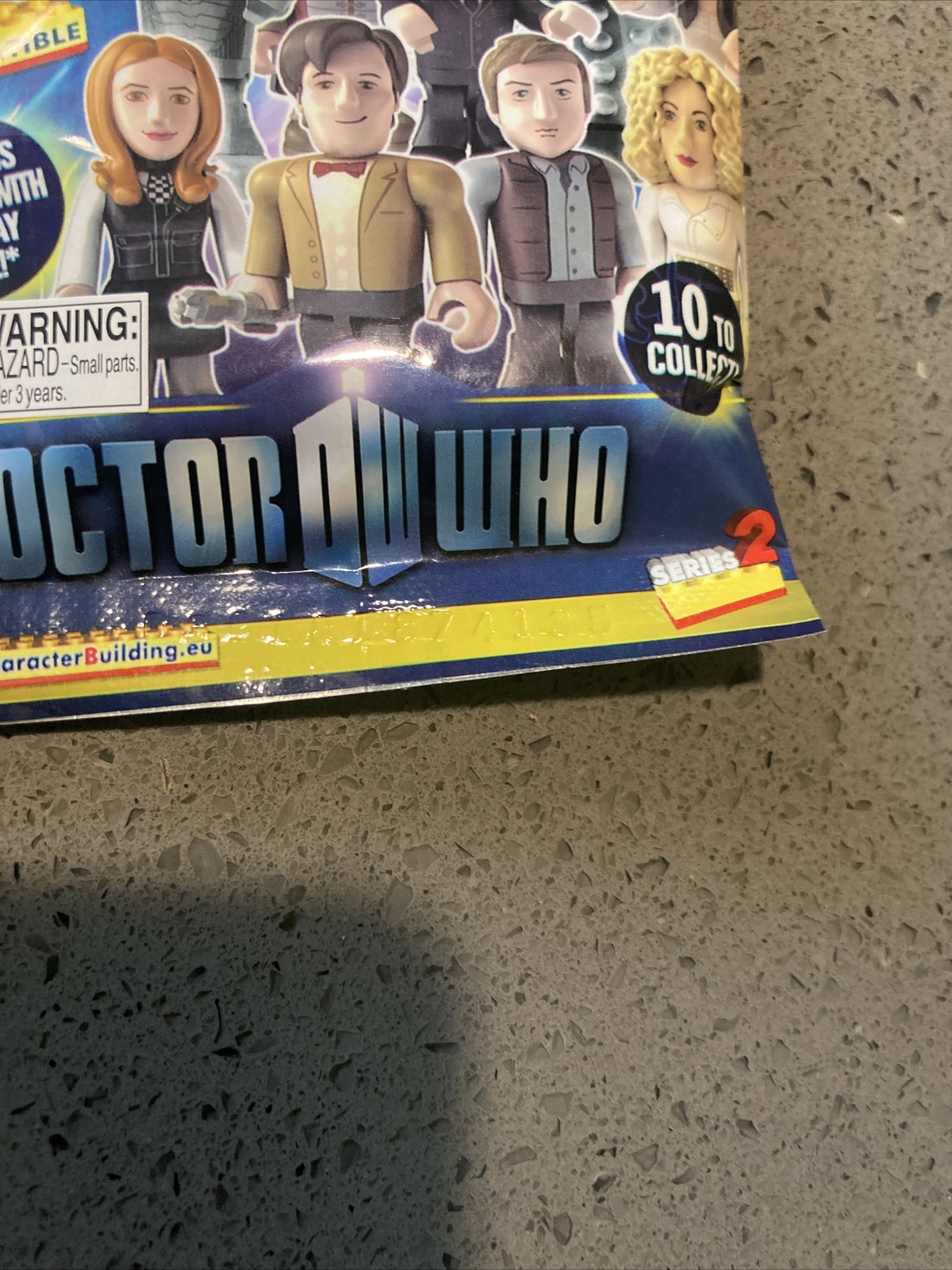 2:NEW BBC Sci-Fi DOCTOR WHO Series 1 And 2 Micro Figure Blind Bag
