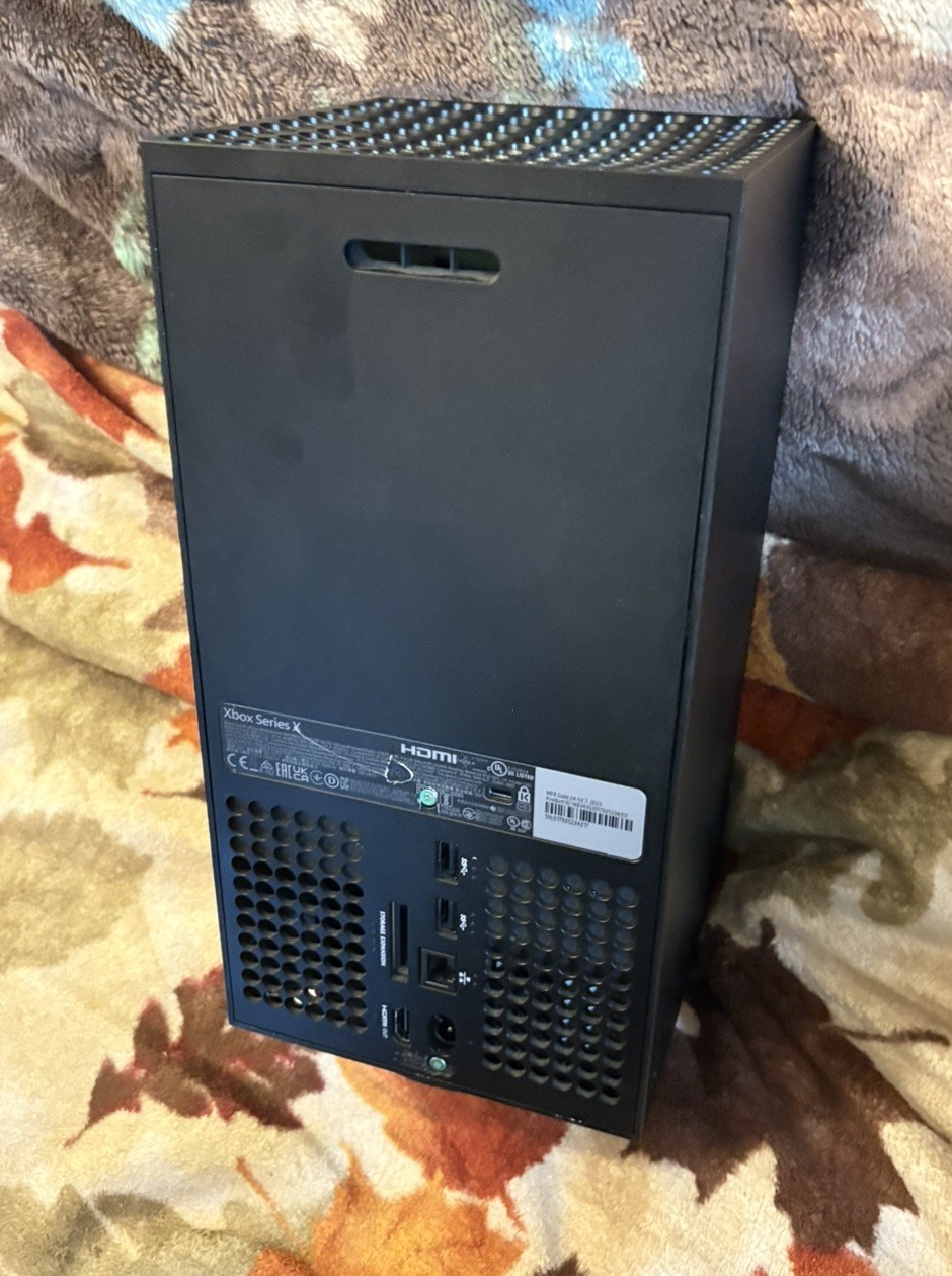 AS IS Microsoft Xbox Series X 1TB Black System CONSOLE ONLY- FOR PARTS/REPAIR