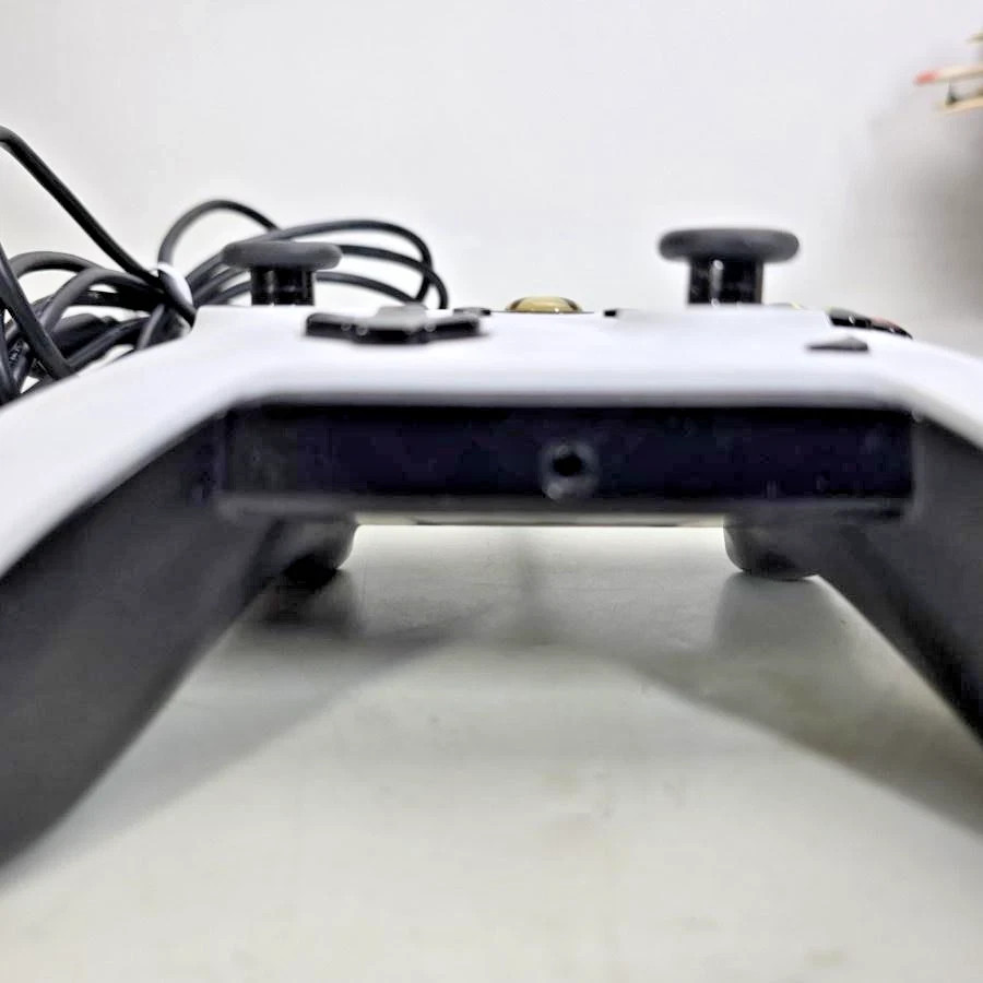 PDP Wired Controller Gamepad White USB For Microsoft Xbox One 048-082 Console