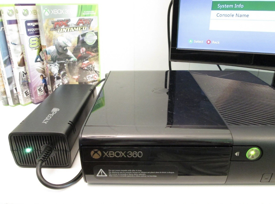 Xbox 360 E 250GB Console with Controller/Kinect/All cords/5 Games/Serviced/Nice!