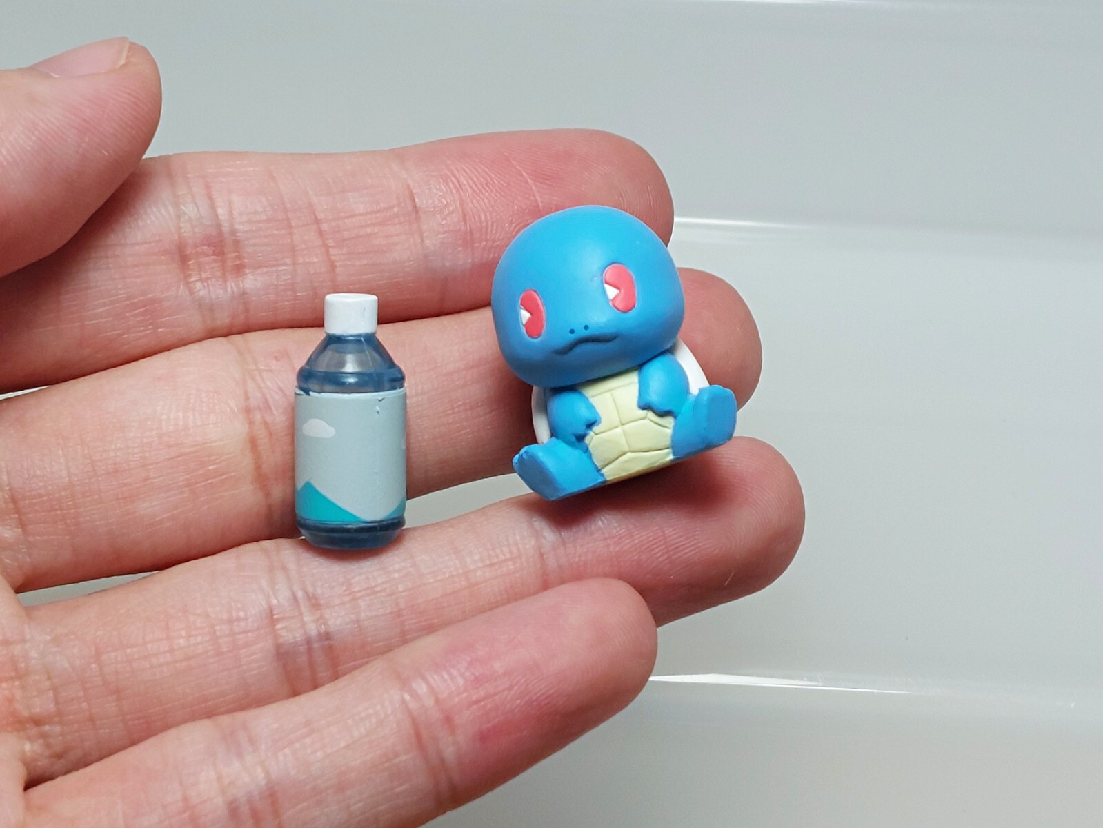 Pokemon Center Japan 2019 Figure Collection Oishii Mizu Squirtle R08 0.8in