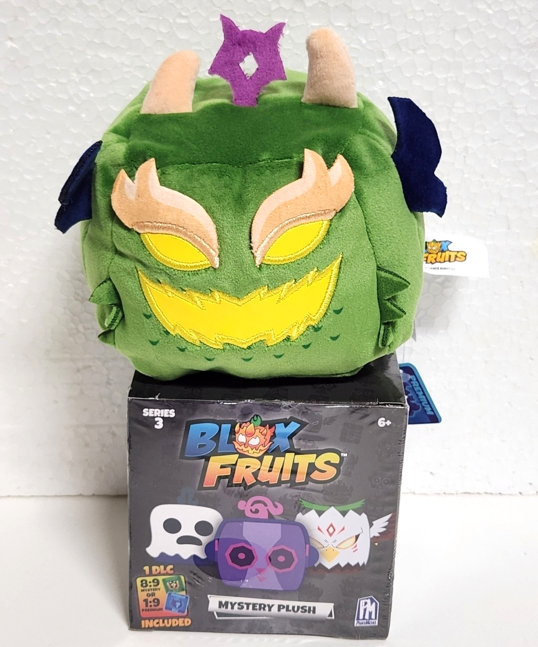 Roblox Blox Fruits Dragon Fruit Plush 4″ with Premium DLC