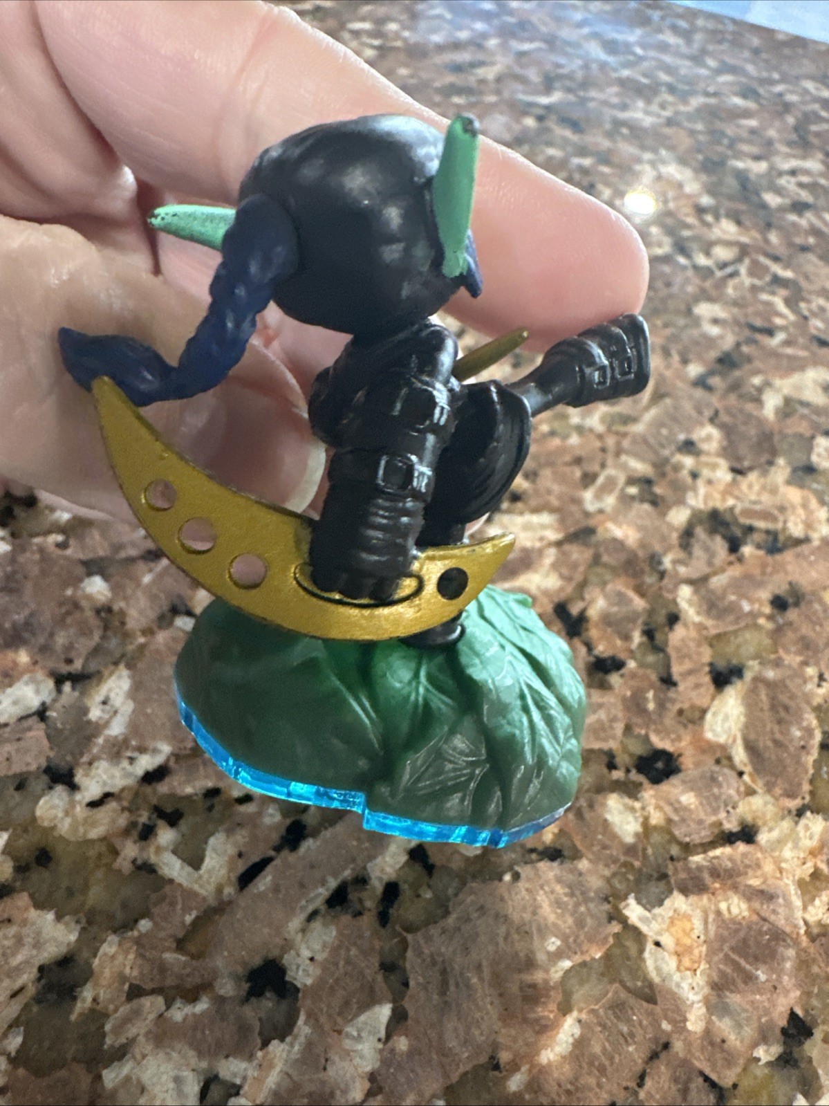 2013 Skylanders ninja Stealth Elf Figure by activision blue base multi platform