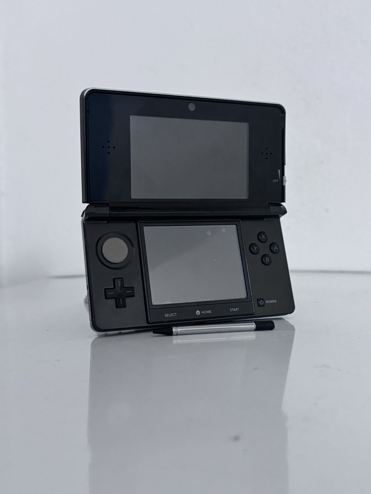 Old Nintendo 3DS Handheld System – Grey/Black (Read Description)