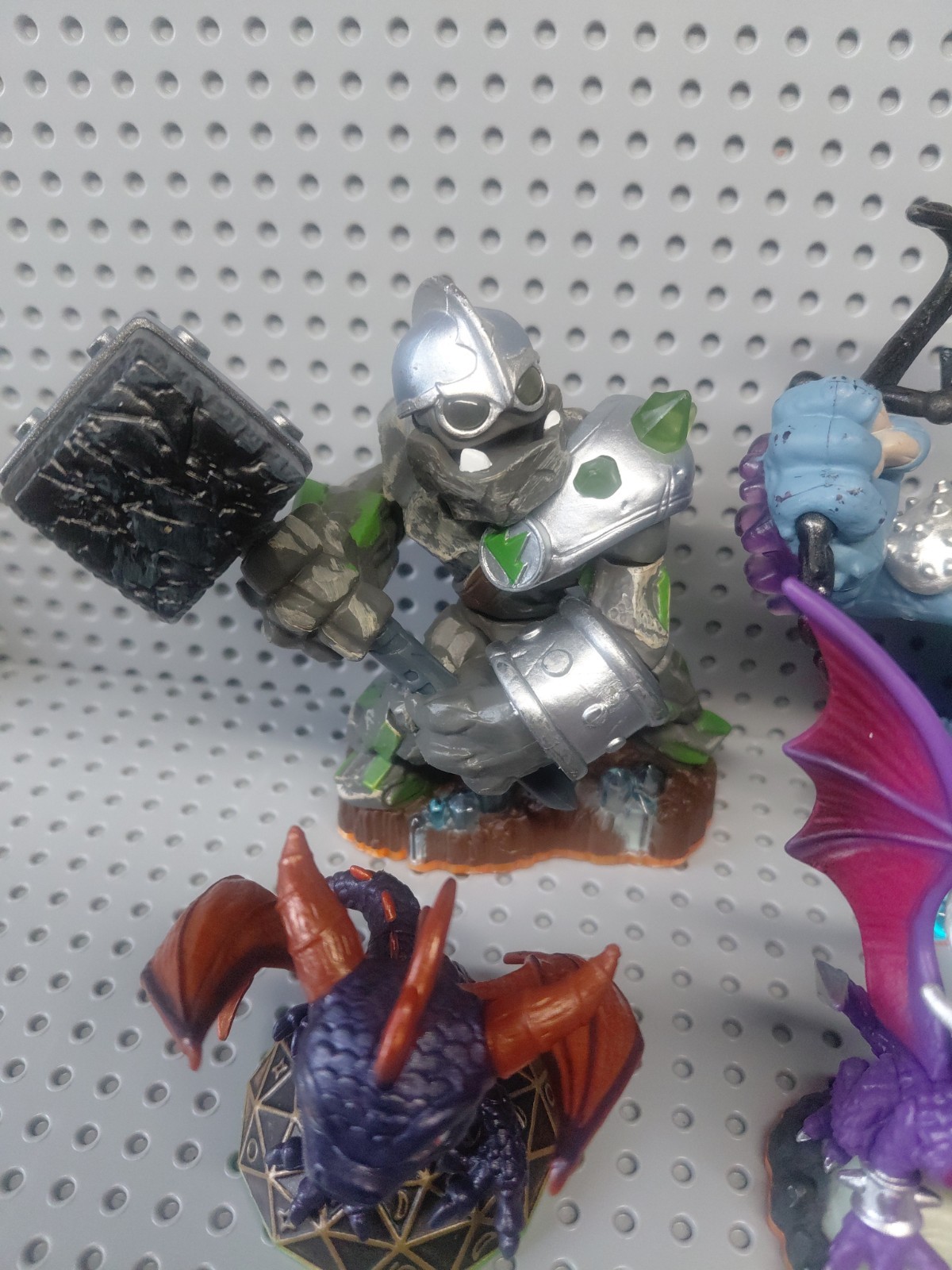 Activision Skylanders Mixed Lot Of 7 Action Figures Video Game Collectible