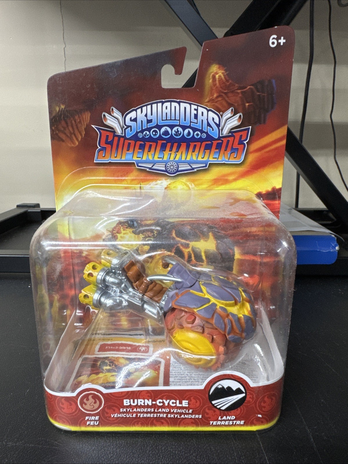 Skylanders Superchargers Burn-Cycle Vehicle NEW