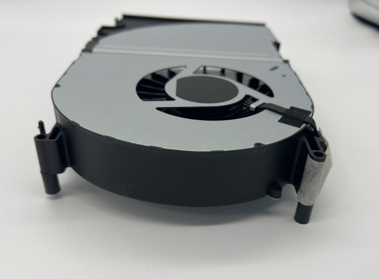 Xbox One X Internal Cooling Fan Heat Sink Cooler OEM Original Part Replacement