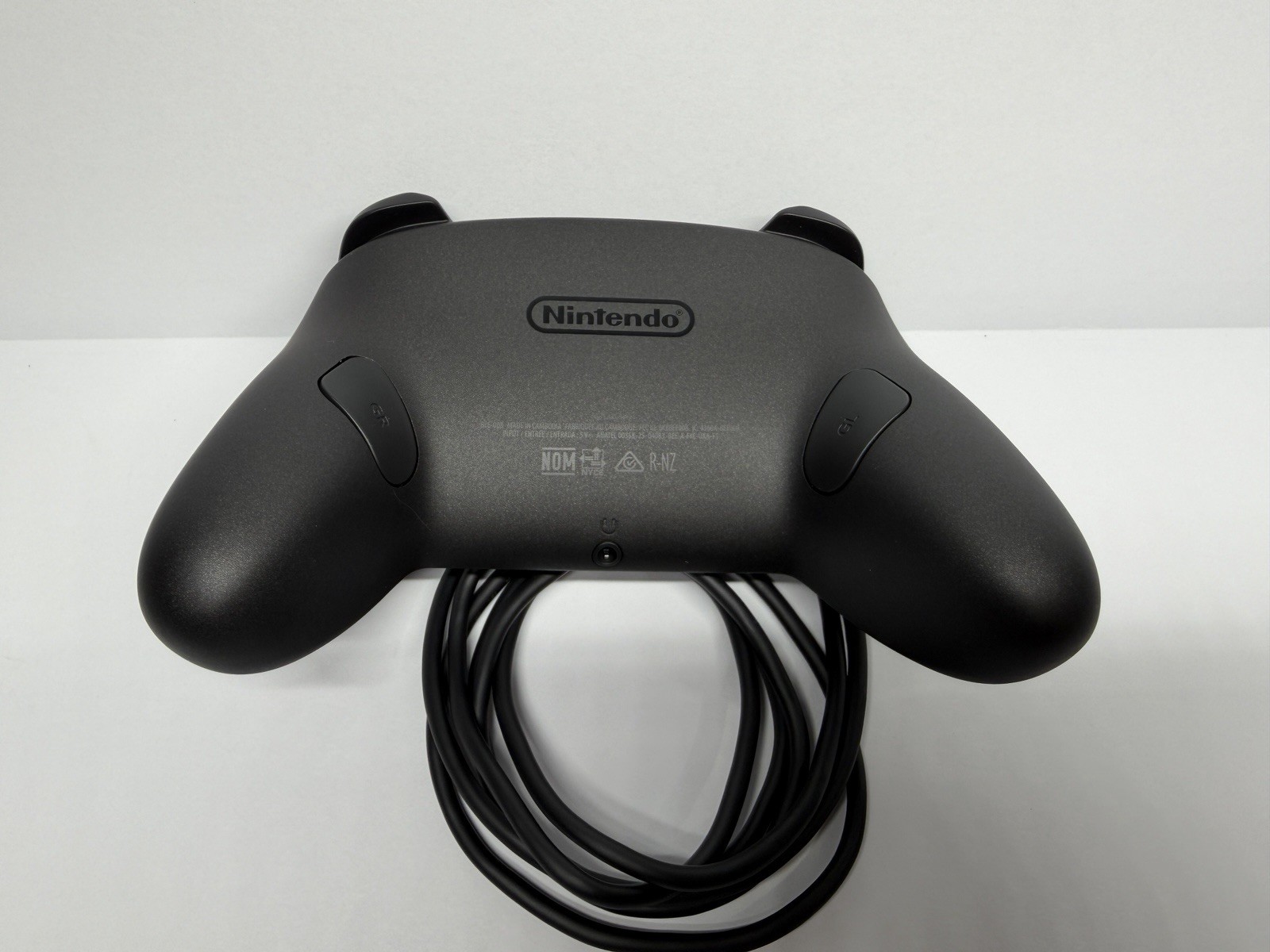 Nintendo Switch 2 Pro Controller – Resident Evil Requiem Special Edition – NM