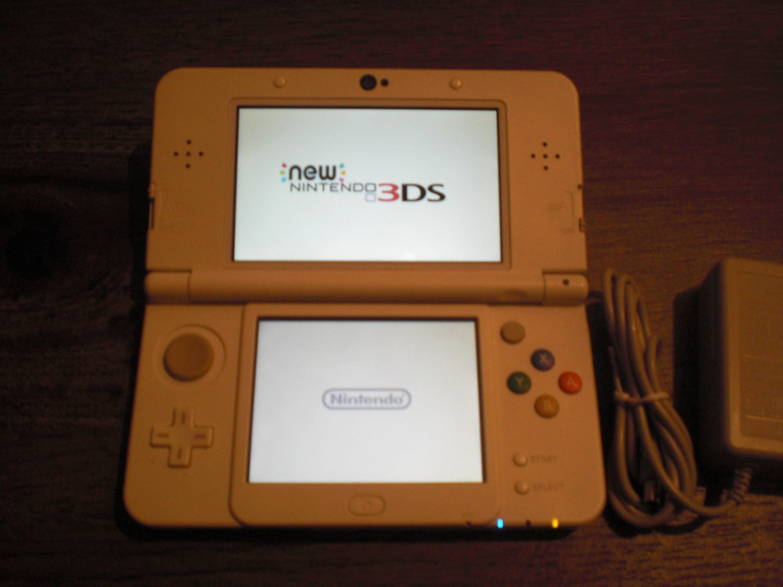 Nintendo New 3DS Mario 3D Land Console System Plays 3DS DS 2DS Game RARE LIMITED