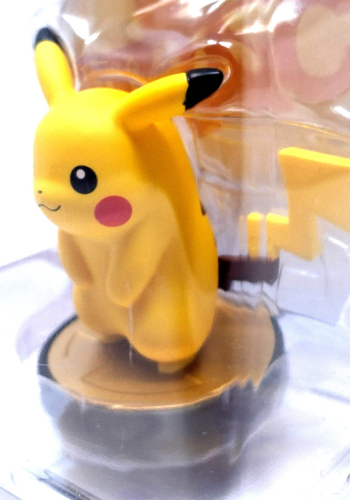 Nintendo Amiibo Super Smash Bros. Series Pikachu Collectible Figure New