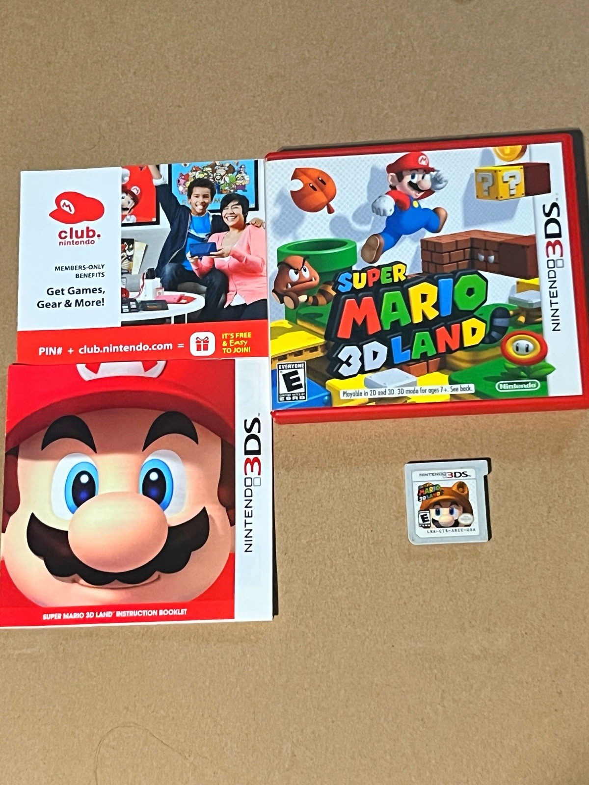 cib Nintendo Super Mario 3D Land (3DS)
