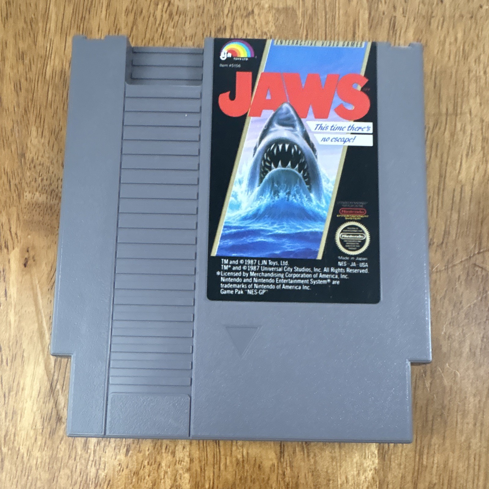 Jaws (Nintendo Entertainment System NES, 1987) w/ Box top torn