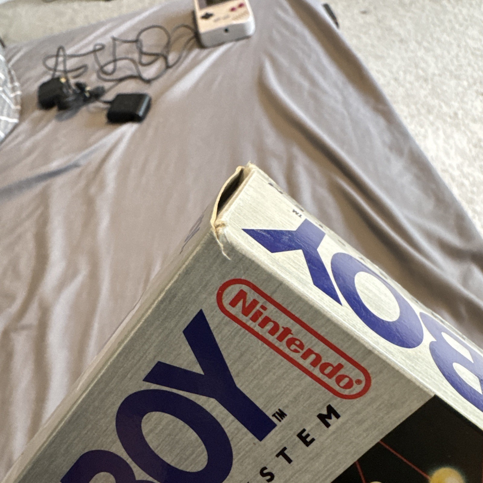 Nintendo Game Boy Open Box – Console, Headphones, Cable, Manuals (NO TETRIS)