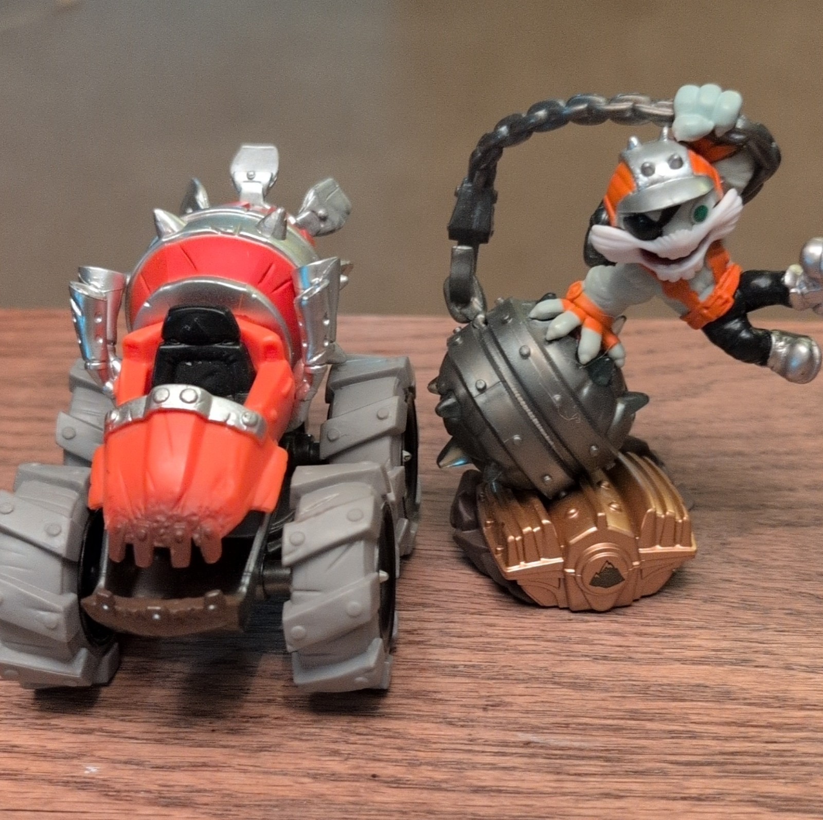 Skylanders Superchargers Smash hit Thump truck combo