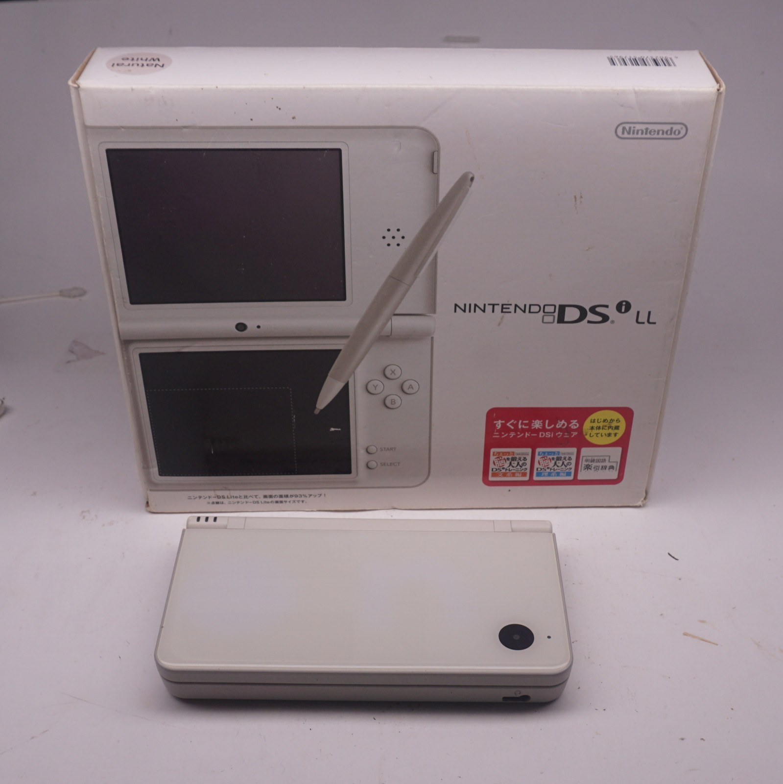 Nintendo DSi XL LL White Console JAPAN REGION with Box Preinstalled JP Zelda