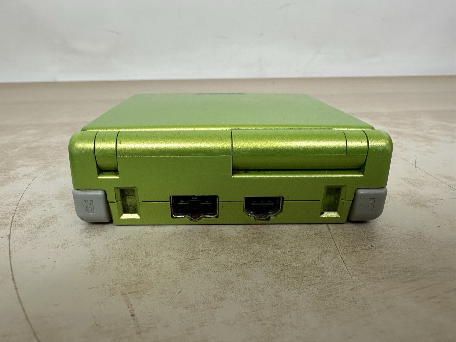 Nintendo Gameboy Advance SP Handheld System Console Lime Green (AGS-001) Tested