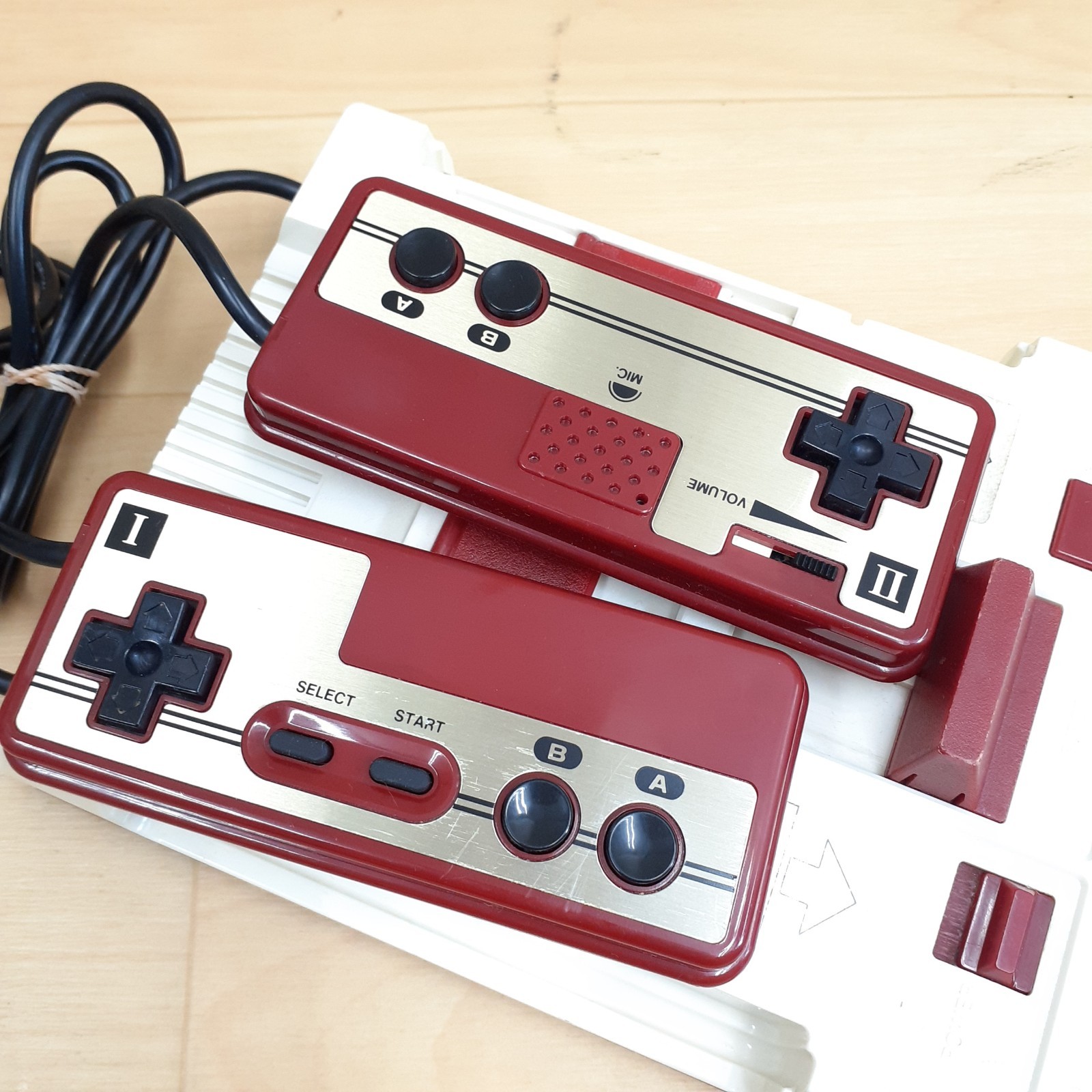 Nintendo Family Basic Keyboard boxed Famicom Console Storage Case S. Mario Bros