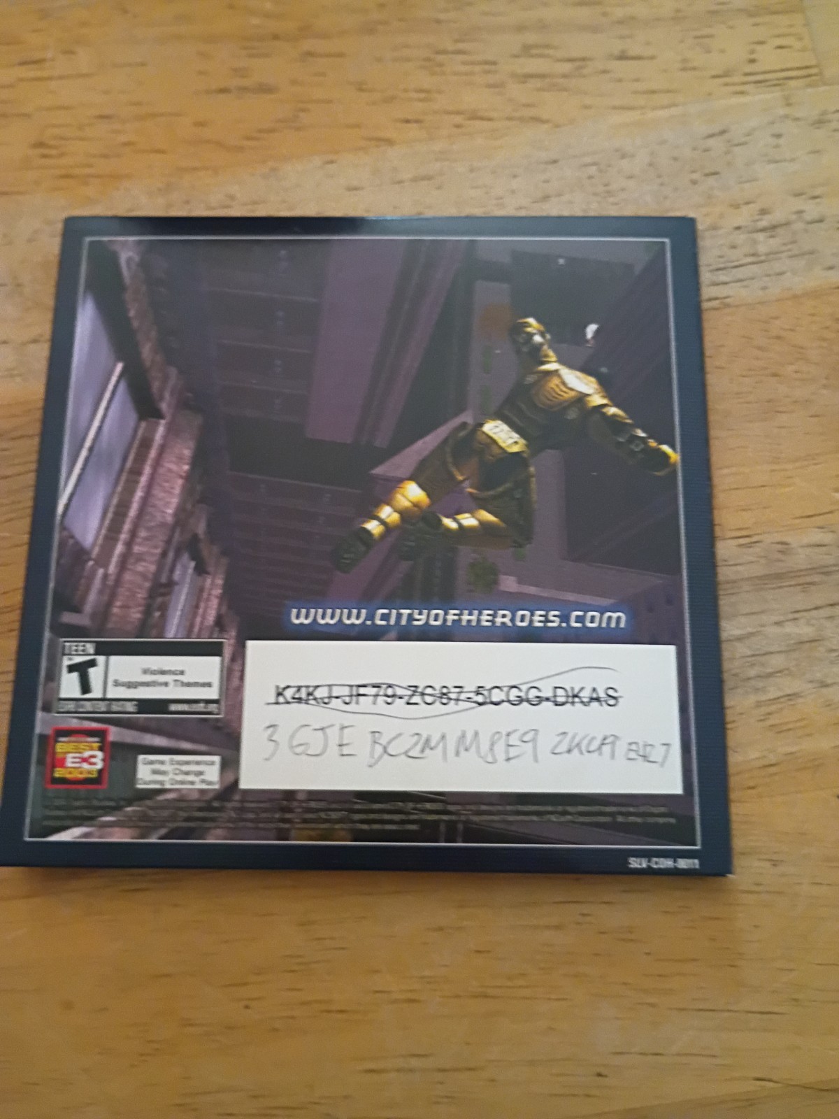 Vintage 2004 City of Heroes PC- Game Big Box Edition (Ncsoft Cryptic )