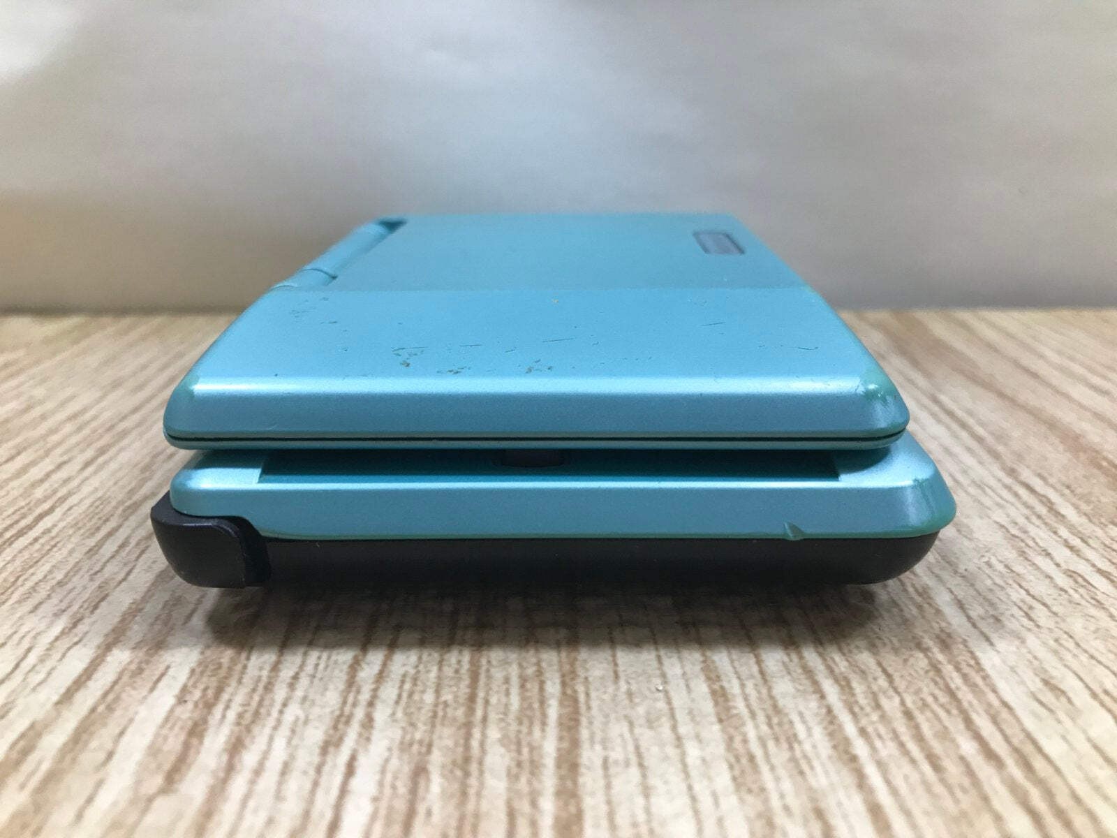 Nintendo DS Turquoise Blue Console Nintendo Japan – With Defects LH1323