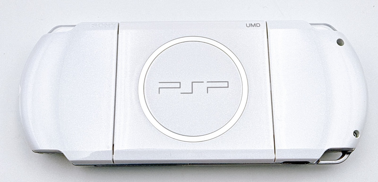 Sony PSP-3000 PSP 3000 Console White Complete in box Region Free – Excellent